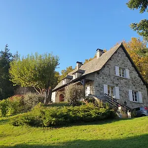 Les Sentiers Du Tremouille (Cantal)